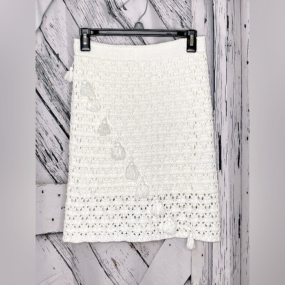 Allison New York White Crocheted Mini Skirt W/Tassels S
